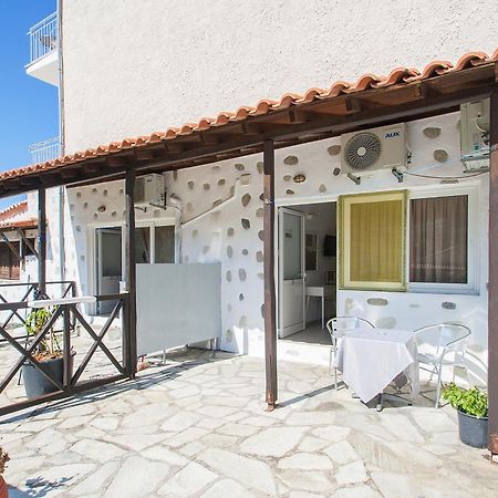 Angelos Studios Vromolimnos Oda fotoğraf