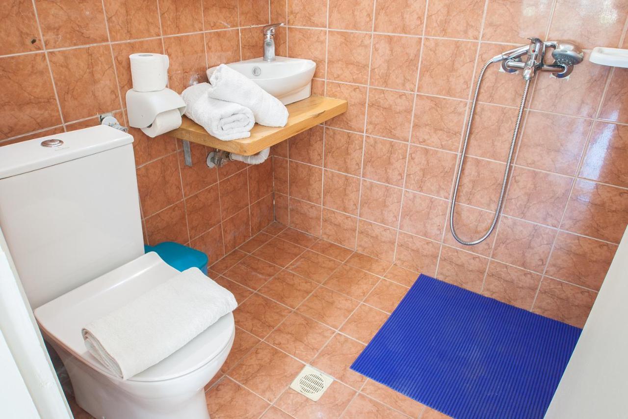 Angelos Studios Vromolimnos Oda fotoğraf